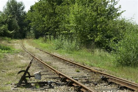 Fantasie tussen het spoor